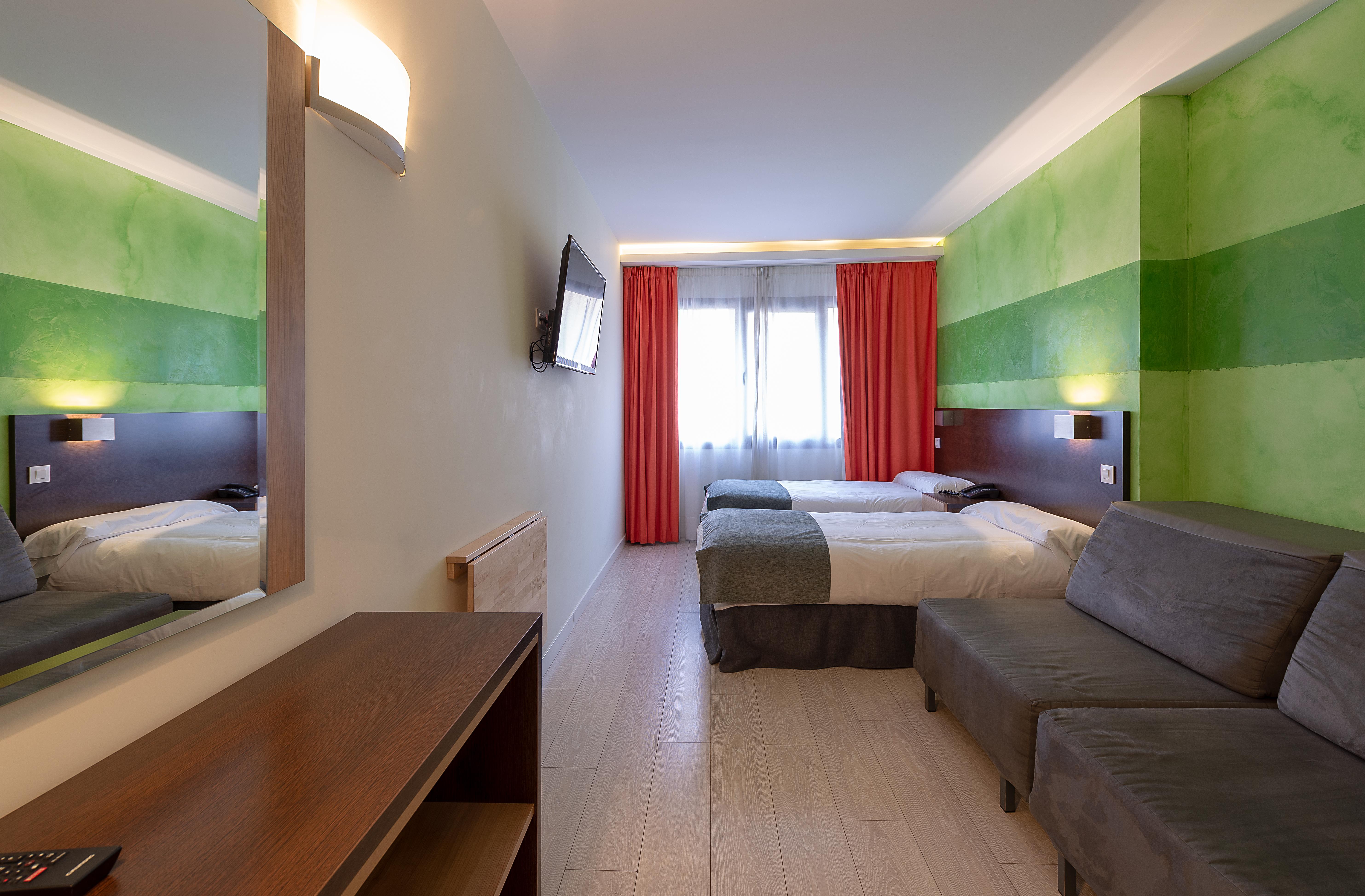 Apartamentos Recoletos Мадрид Экстерьер фото