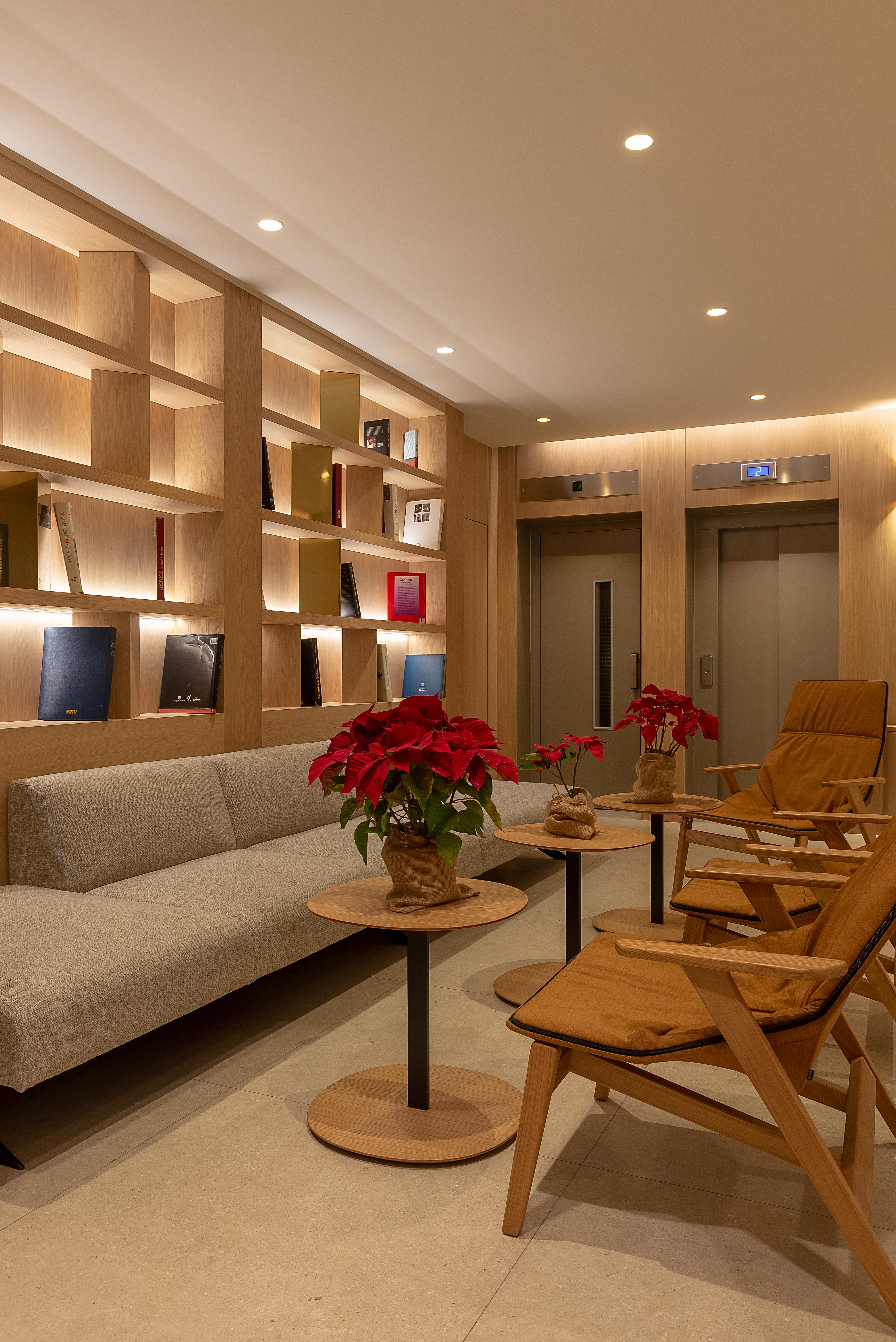 Apartamentos Recoletos Мадрид Экстерьер фото