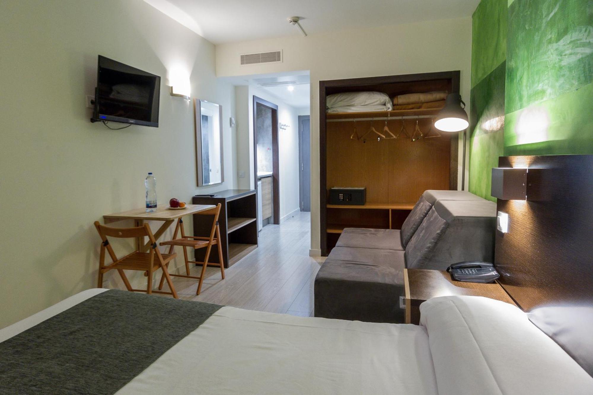 Apartamentos Recoletos Мадрид Экстерьер фото